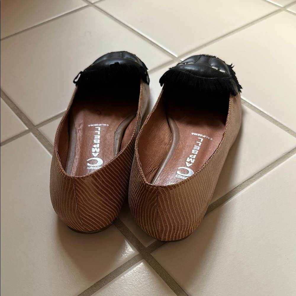 Jeffrey Campbell Black and Brown Lion Face Loafers - Picture 4 of 5